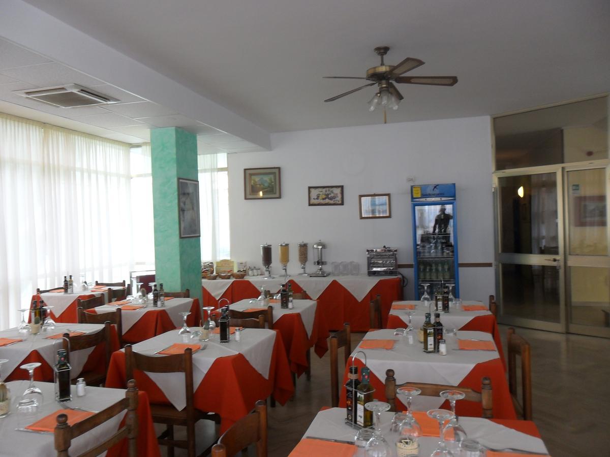 Orlov Hotel Rímini